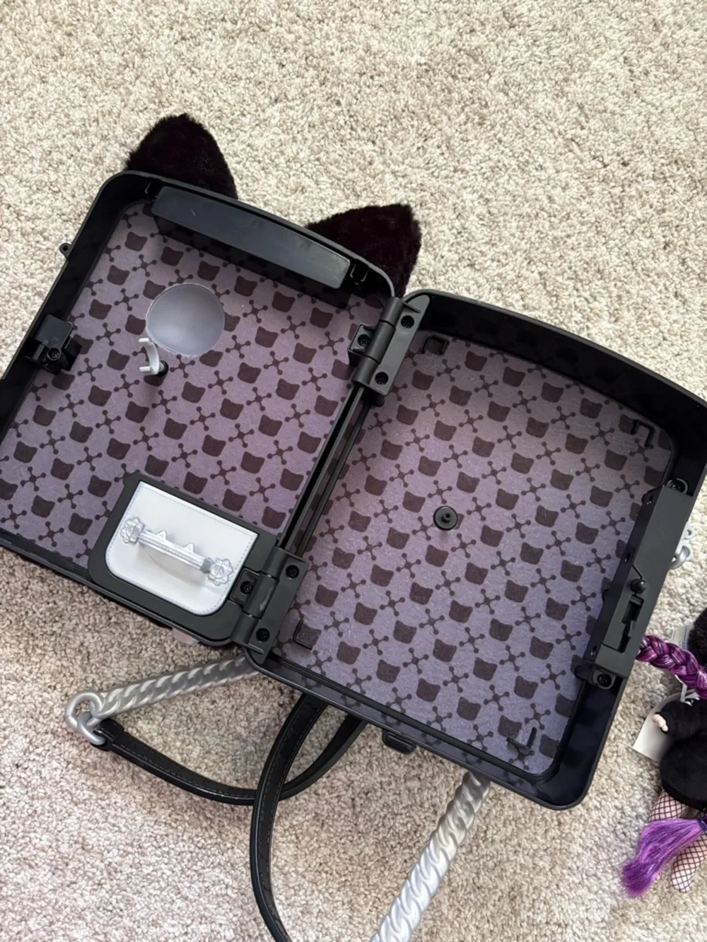 Na! Na! Na! Surprise plush Backpack Black Kitty w Limited Edition Doll Playset